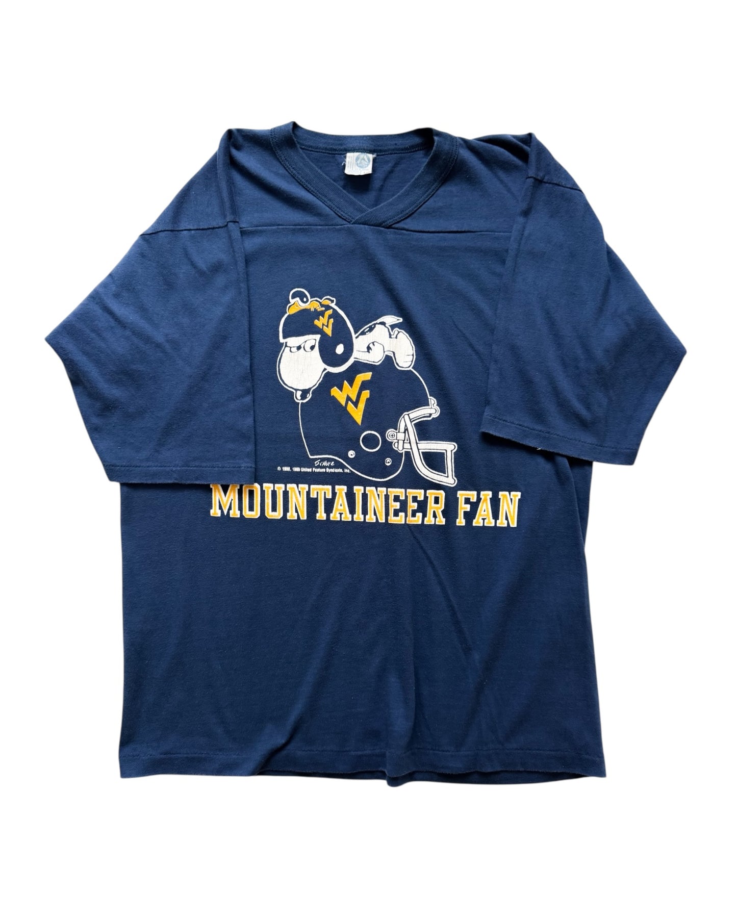 Mountaineer Fan Snoopy (1980s)