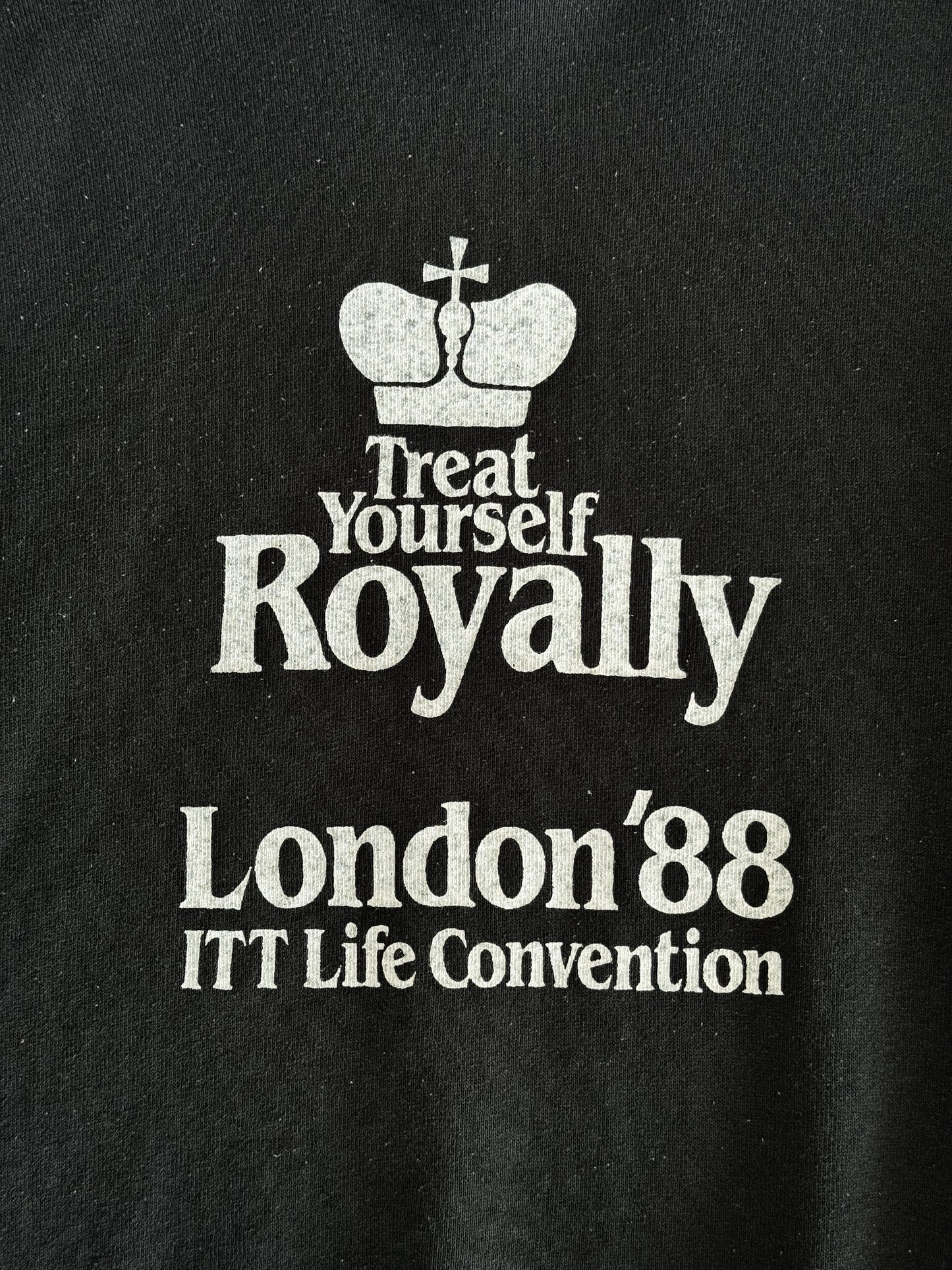 1980s Treat Yourself Royally London '88 Sweatshirt , Made in U.S.A.